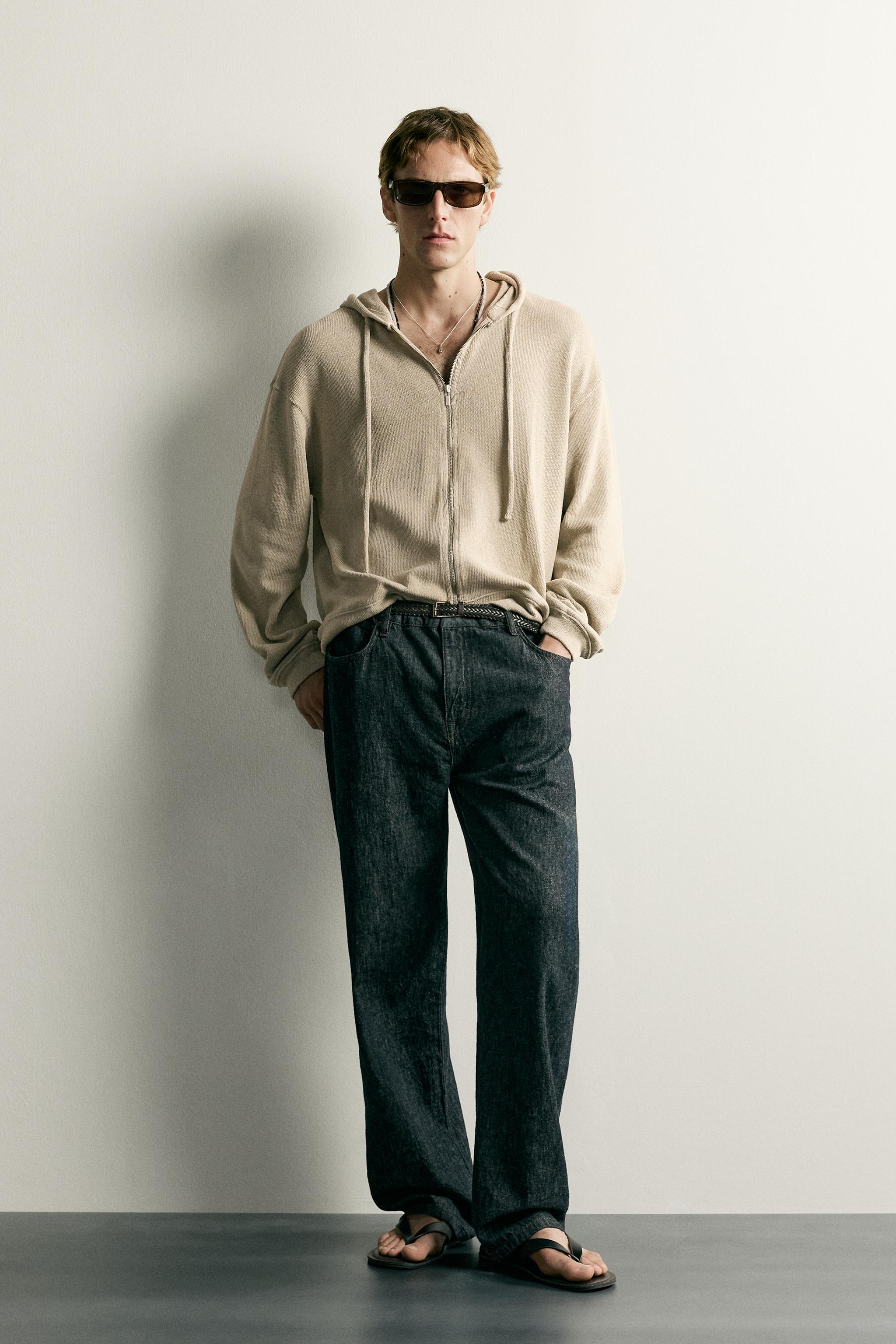 RELAXED FIT KNIT HOODIE